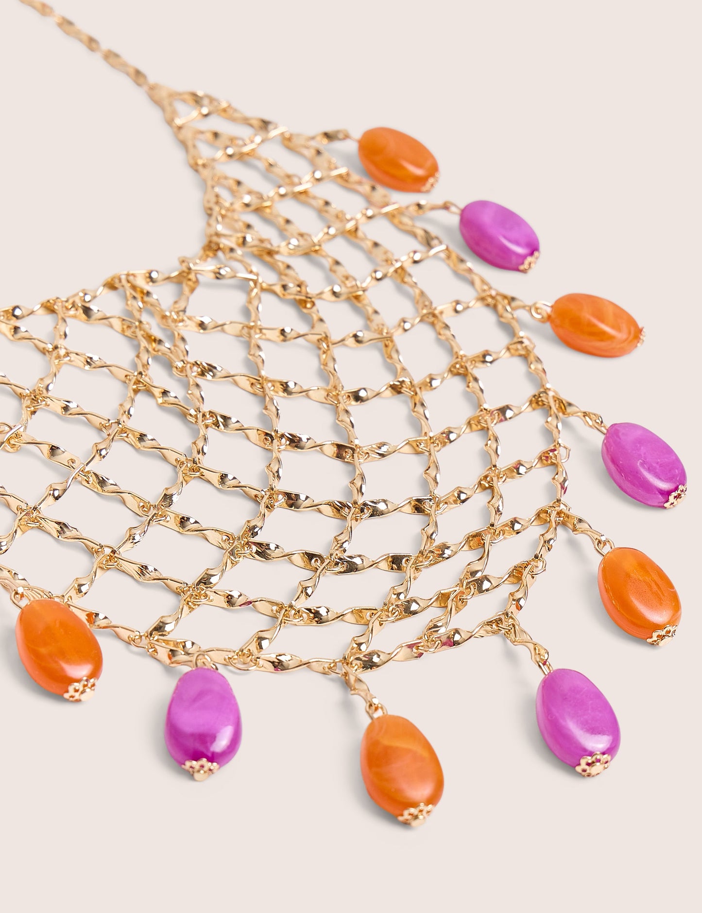 Collar de malla con cuentas en oro