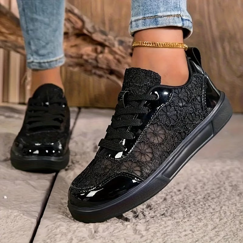 Encaje | Zapatillas de encaje floral