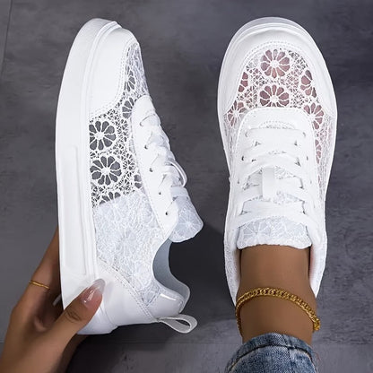 Encaje | Zapatillas de encaje floral
