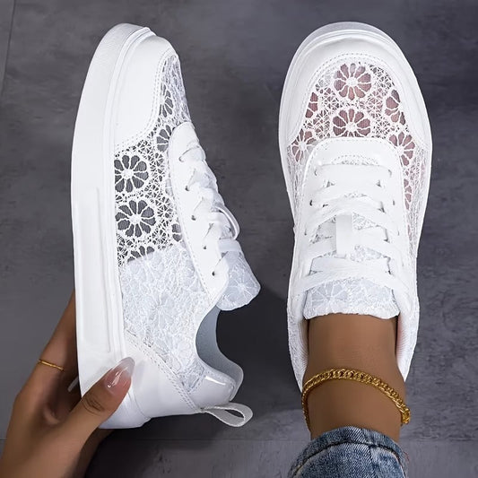 Encaje | Zapatillas de encaje floral