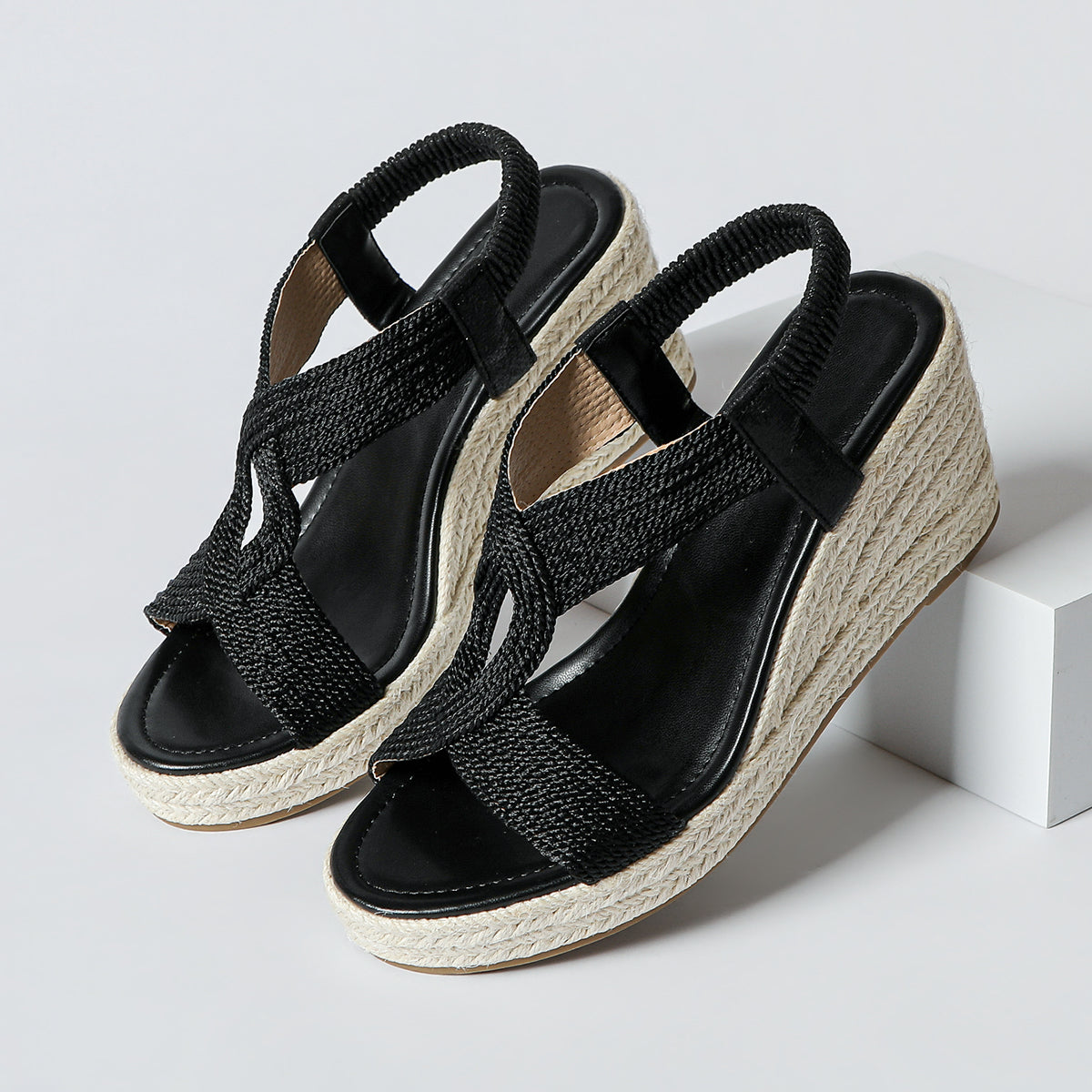 Aroa | sandalias de cuña con trenzado