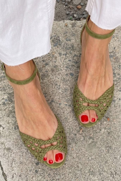 Isadora™ | Sandalias Trenzadas Doradas