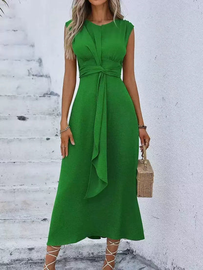 Vestido largo para mujer con cintura drapeada y diseño sin mangas