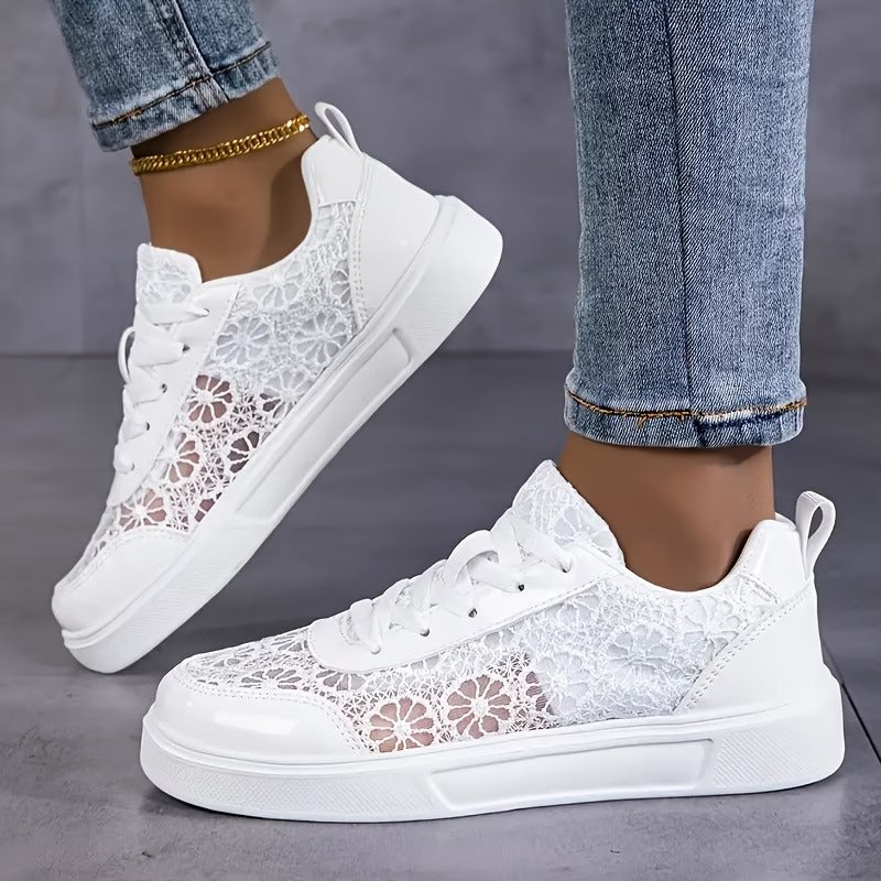 Encaje | Zapatillas de encaje floral