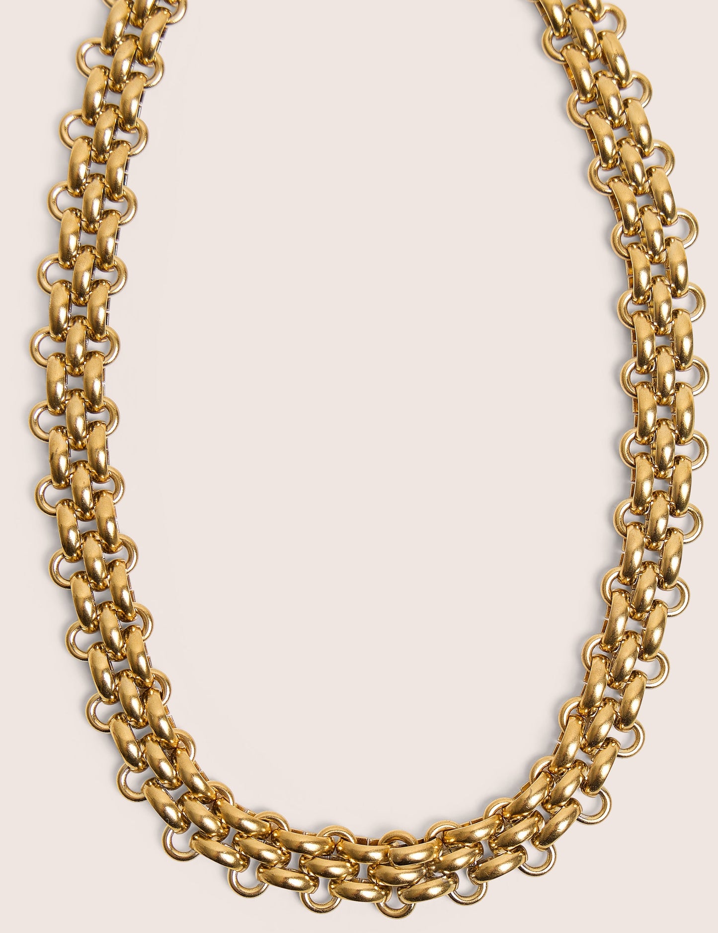 Collar dorado grueso