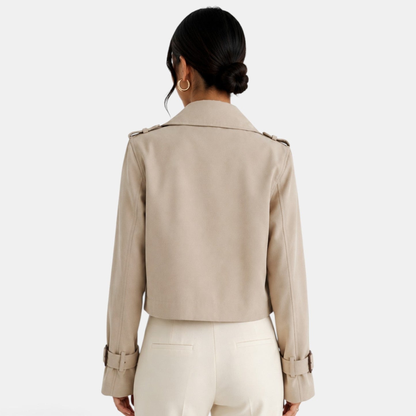 Gabardina corta elegante para mujer