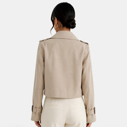 Gabardina corta elegante para mujer