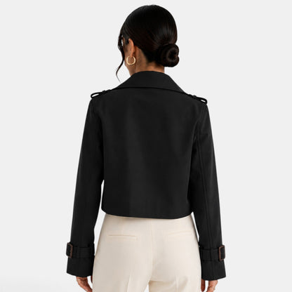 Gabardina corta elegante para mujer