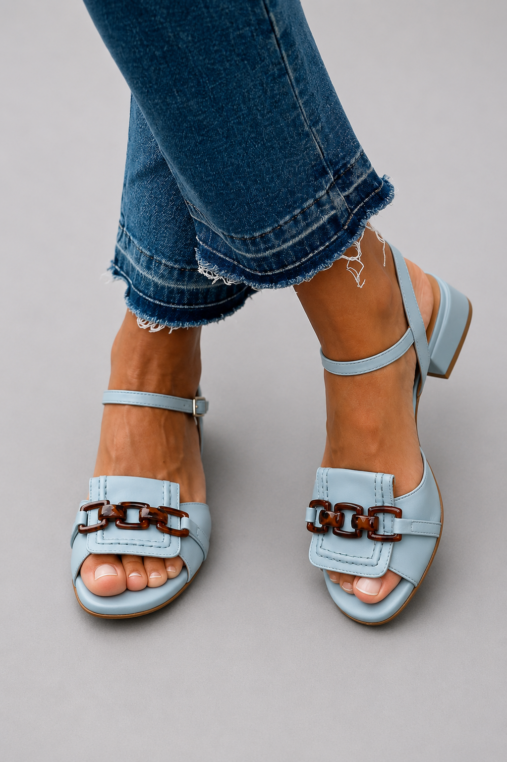 Azzurra™ | Sandalias de Elegancia Costera