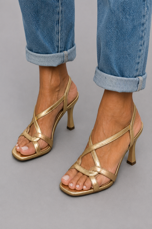 Valeria | Tacones Dorados Elegancia Confort