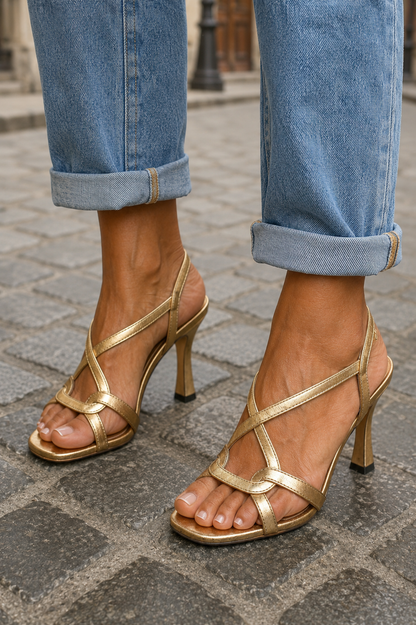 Valeria | Tacones Dorados Elegancia Confort