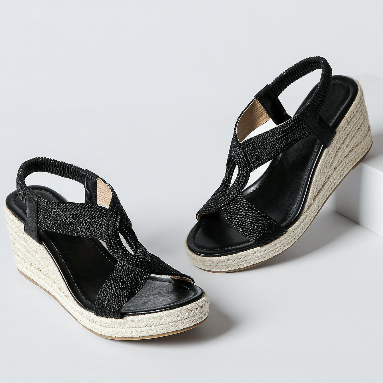 Aroa | sandalias de cuña con trenzado