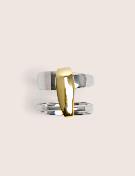 Anillo abstracto de plata y oro