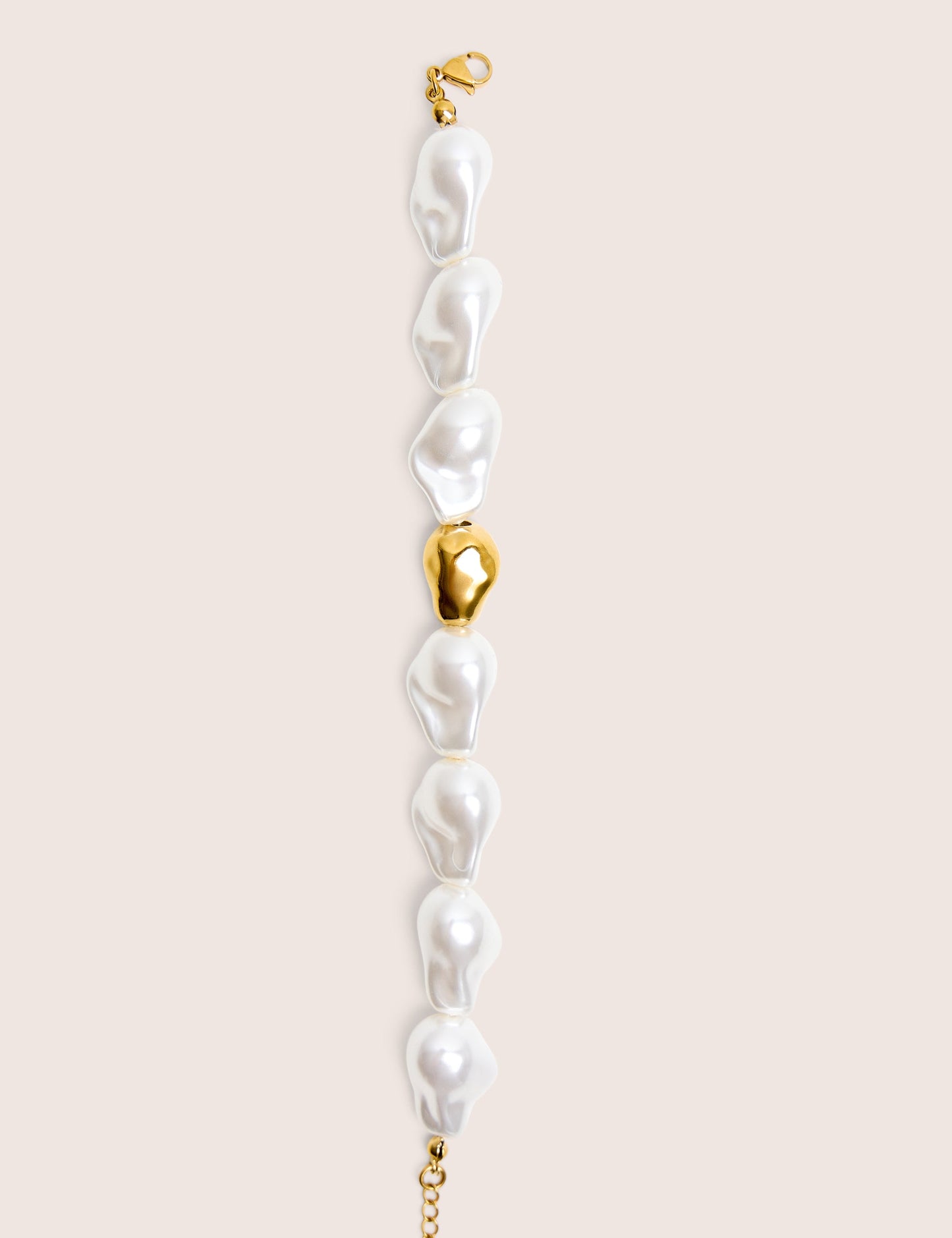 Pulsera de perlas ajustable chapada en oro
