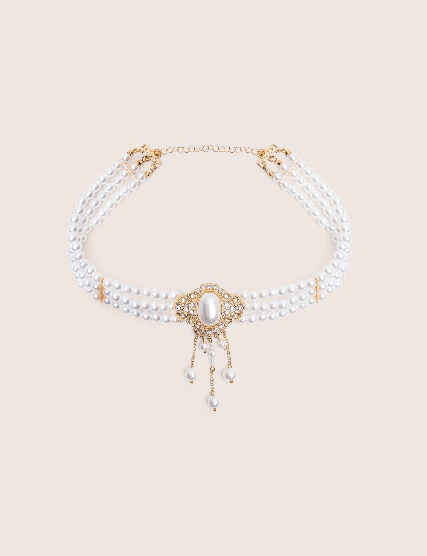 Choker de perlas con detalle de diamantes