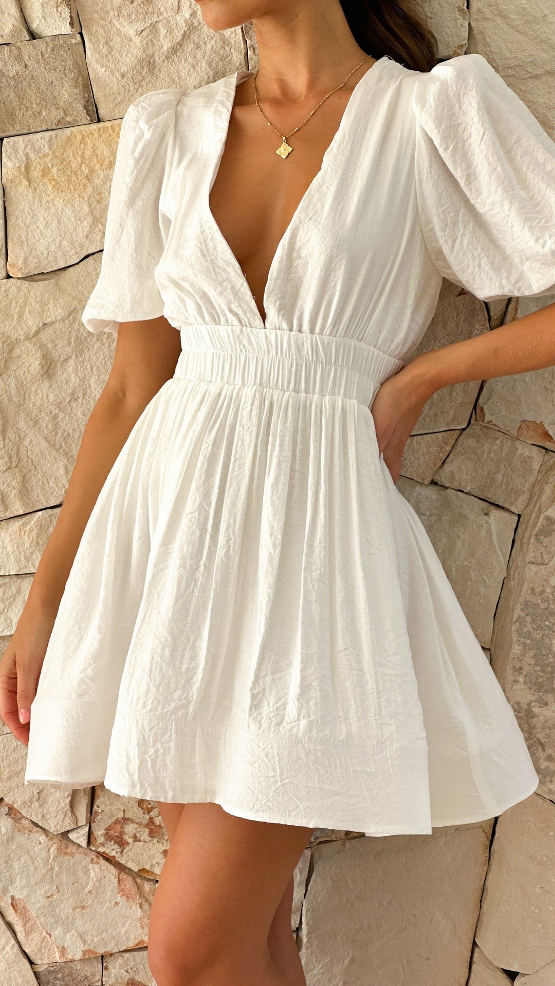 Darsela | Vestido mini de primavera con mangas abullonadas para mujer
