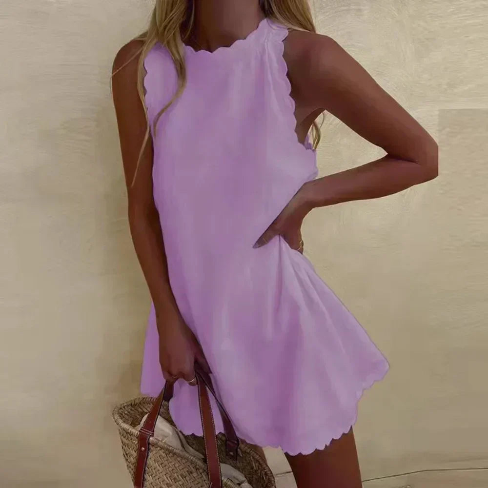 Olivia | Vestido Corto sin Mangas con Cuello Alto y Corte en A