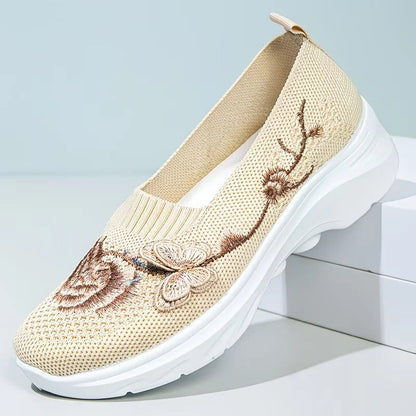 Candela | Zapatillas Slip On de Punto Bordadas Mujer Mariposa