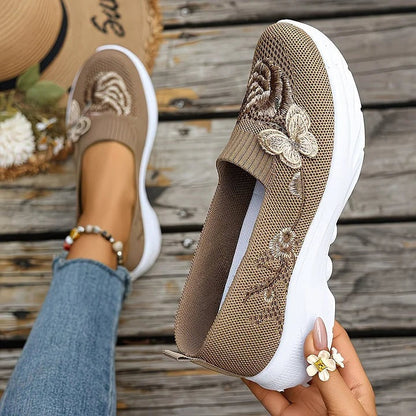 Candela | Zapatillas Slip On de Punto Bordadas Mujer Mariposa
