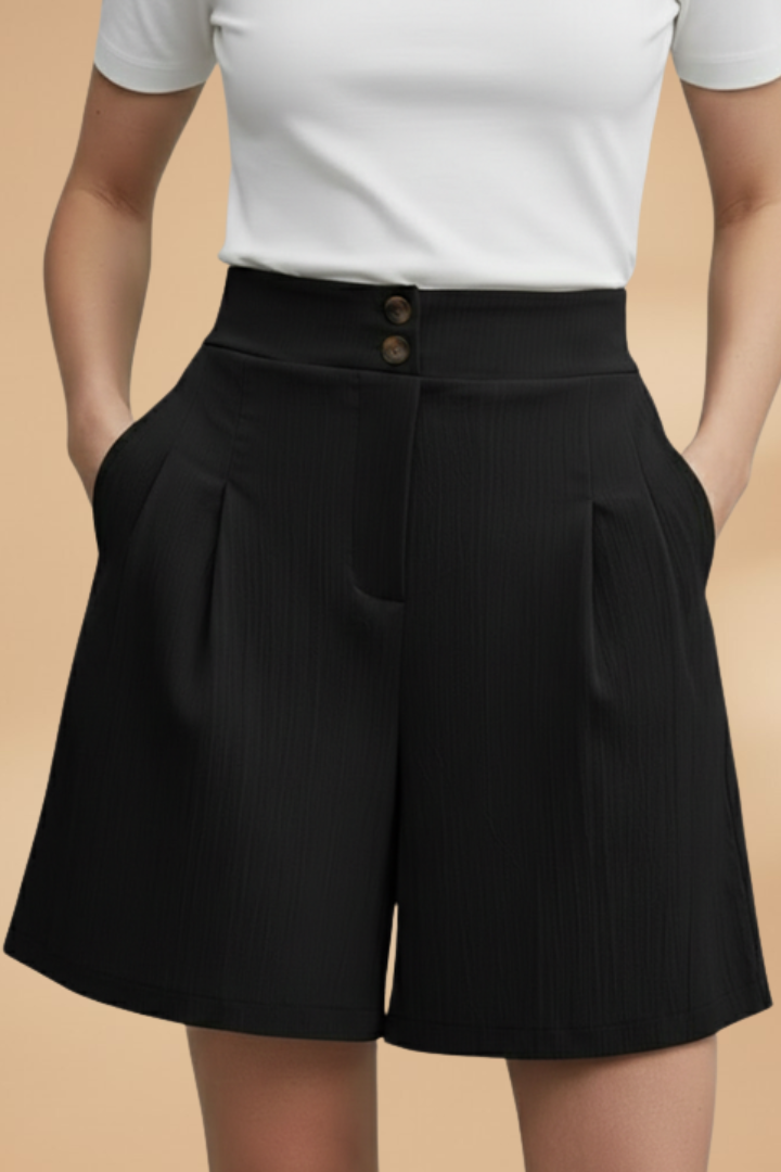 Stephanie | Pantalón corto casual con fila de botones y trabillas para cinturón