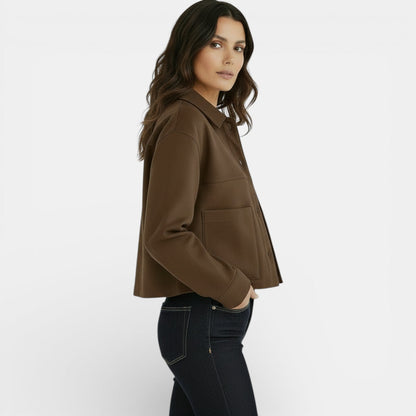 Chaqueta corta de ante sintético para mujer