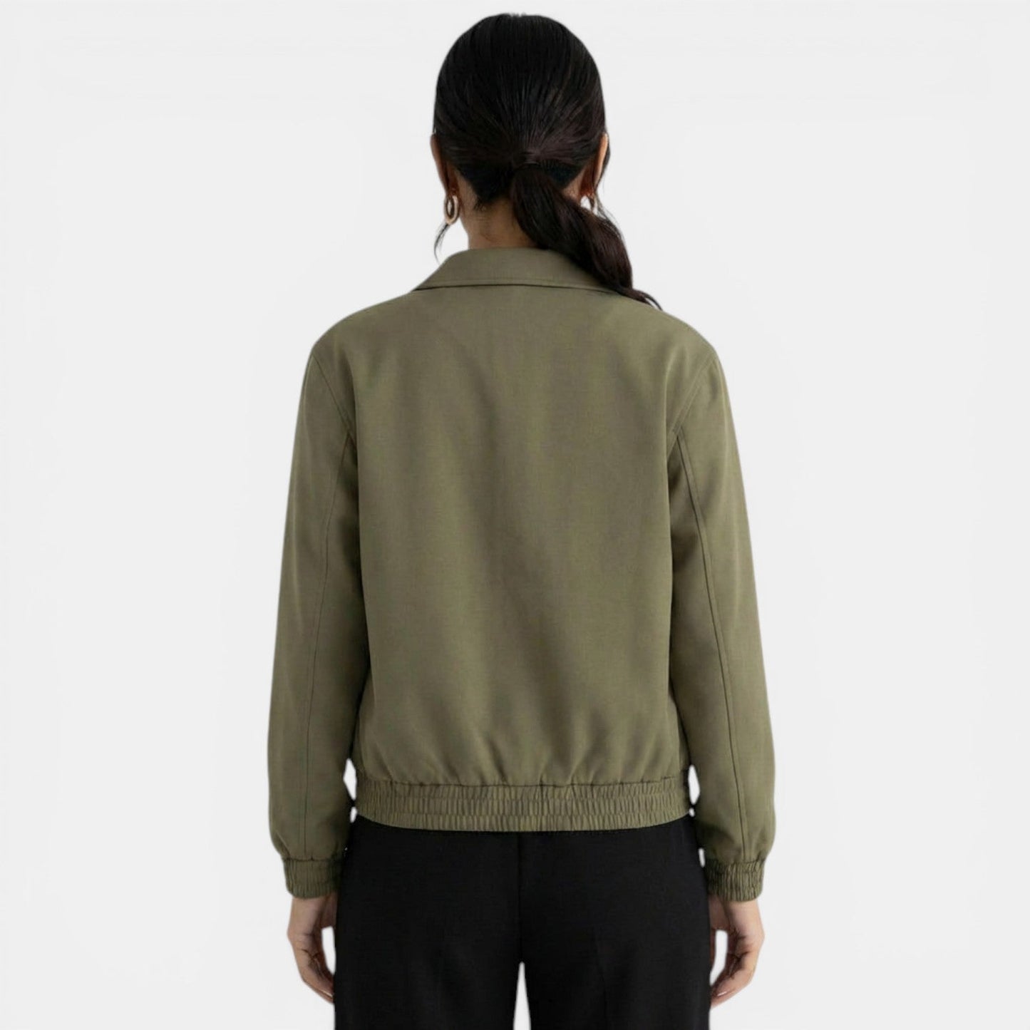 Chaqueta verde elegante con cremallera para mujer