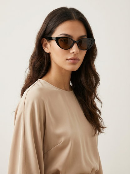 Gafas de sol Cat-Eye de mujer con montura sólida