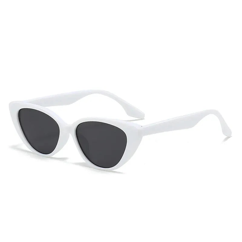 Gafas de sol Cat-Eye de mujer con montura sólida