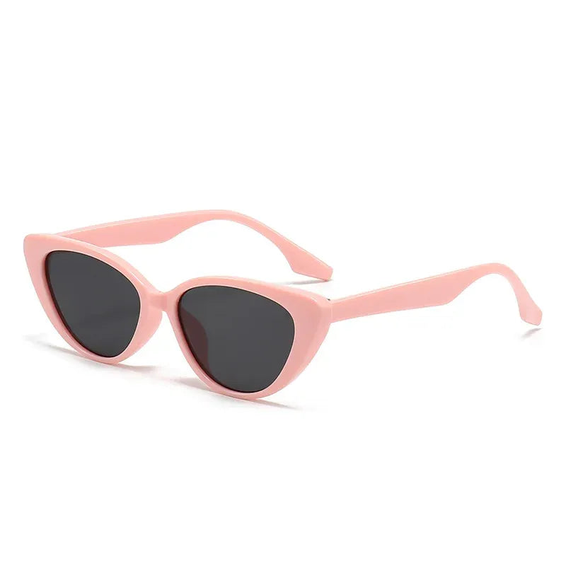 Gafas de sol Cat-Eye de mujer con montura sólida