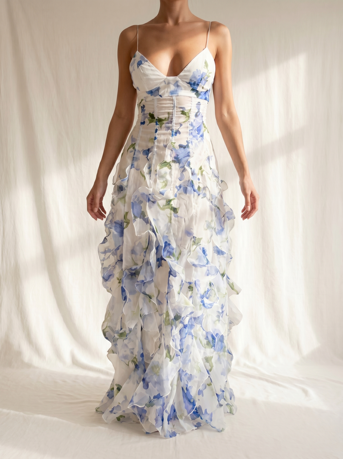 Uri | Vestido Midi Floreado con Volantes