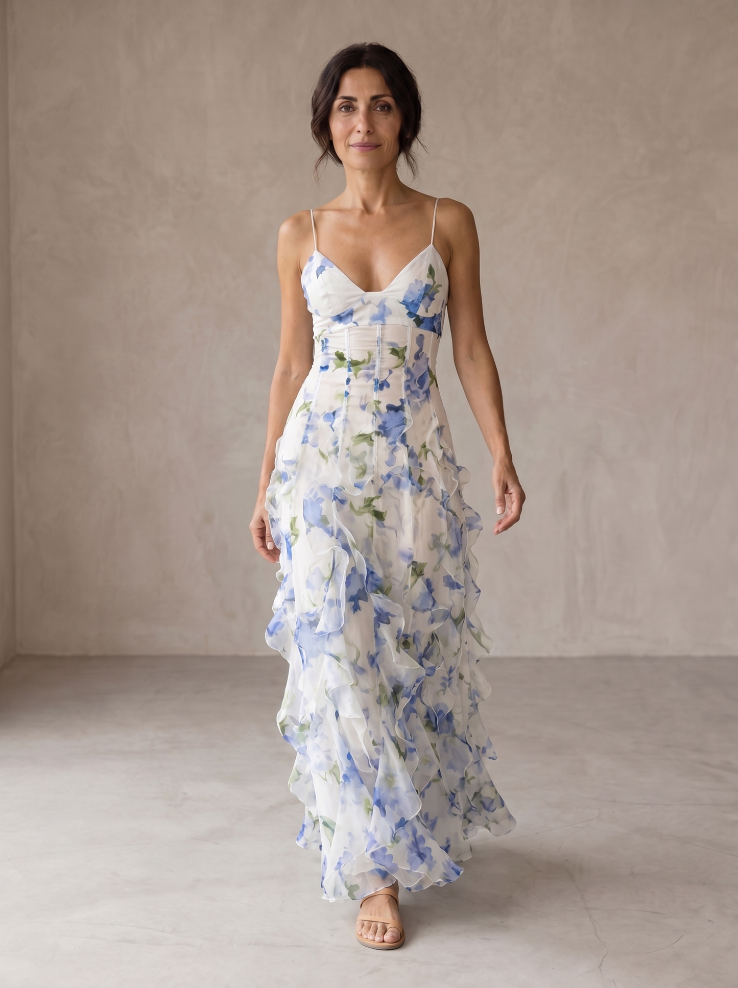 Uri | Vestido Midi Floreado con Volantes