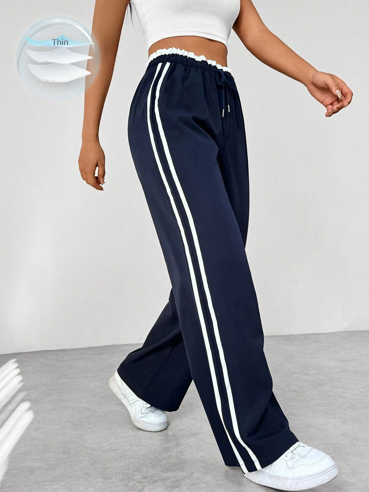 Noelia | Pantalón de Ropa Deportiva Mujer Pierna Ancha Franjas Laterales