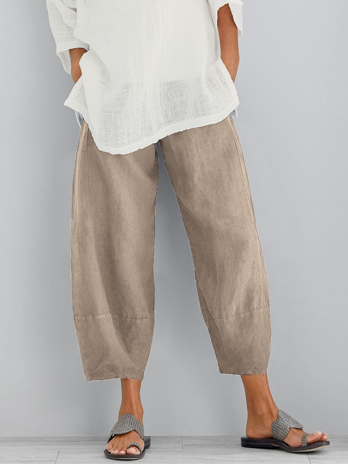 Pantalón de mujer con cintura elástica y pernera amplia