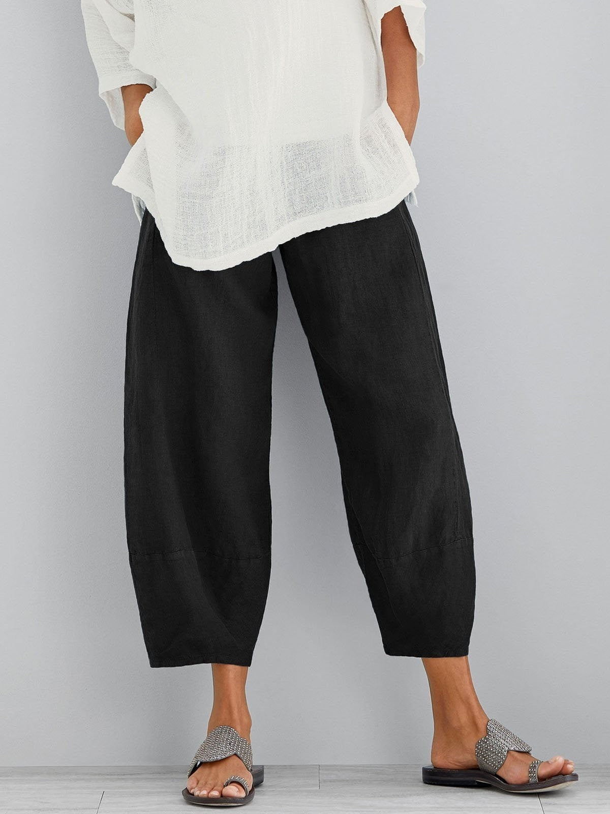 Pantalón de mujer con cintura elástica y pernera amplia