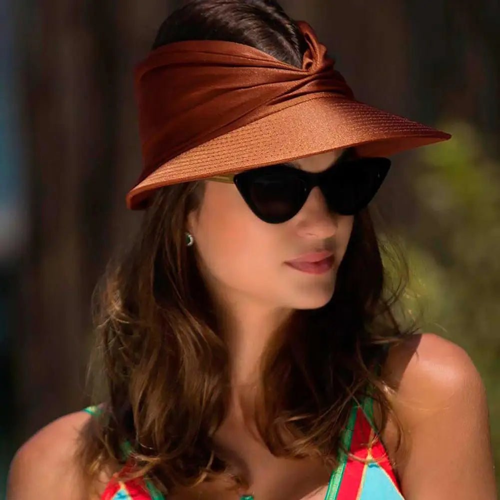Visera de ala ancha para mujer con detalle trenzado
